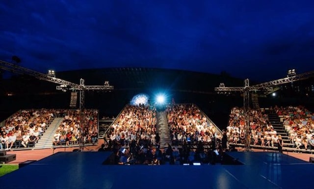 Večeras zadnja izvedba "Kraljice lopte"