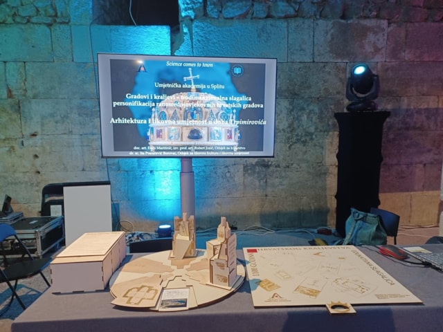 Gradovi i kraljevi - trodimenzionalna slagalica i edukativna prezentacija na manifestaciji Science Comes to Town