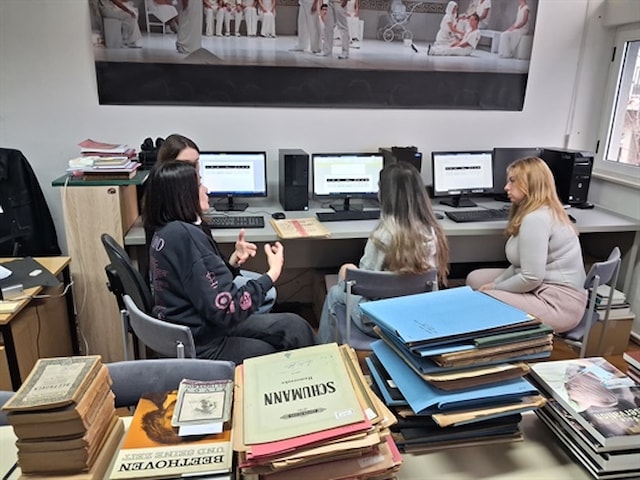 Bibliografska obrada tiskanih muzikalija iz fonda Knjižnice UMAS