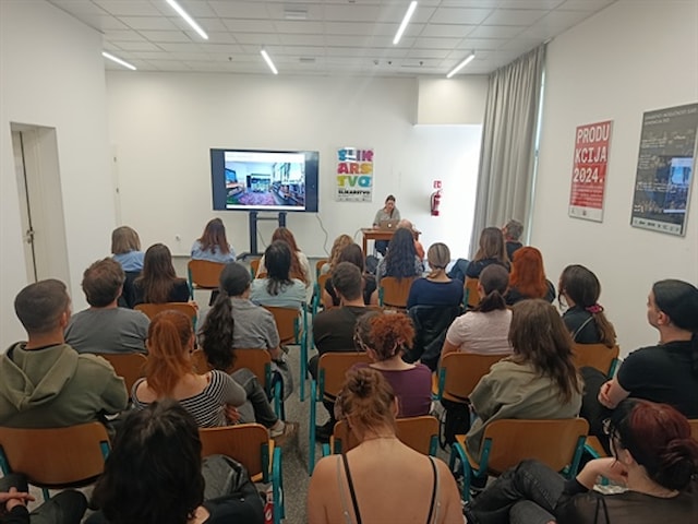 Artist Talk – Andrea Musa