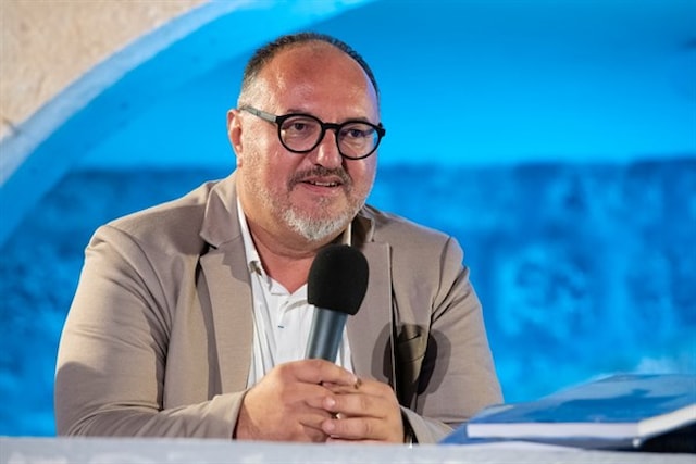 Predstavljena zbirka „U raju je sebi primi“ prof. Blaženka Juračića