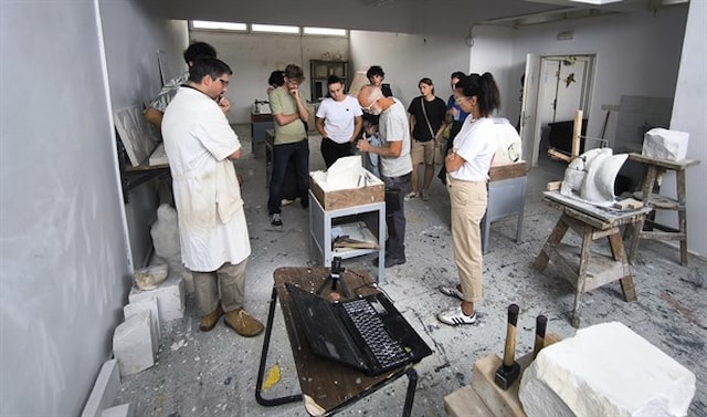 Workshop “The Beauty of Dust” Held